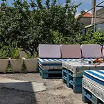 Appartement Sunny Garden Von Ana A2 By Interhome Makarska