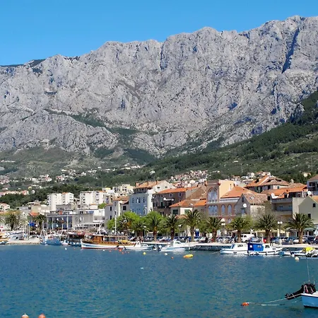 Sunny Garden Von Ana A2 By Interhome * Makarska